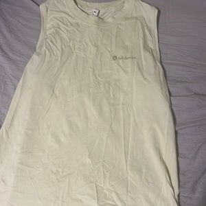 lululemon shirt size 4